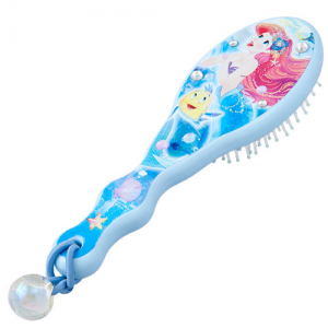 アリエルのヘアブラシ